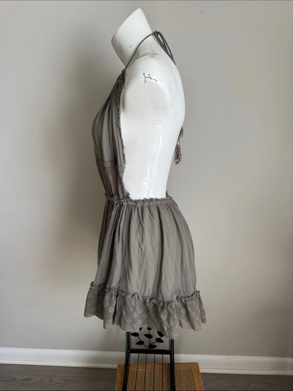 Free People Boho Open Back Halter Romper Gauze Lace Tassel Gray Taupe Size S